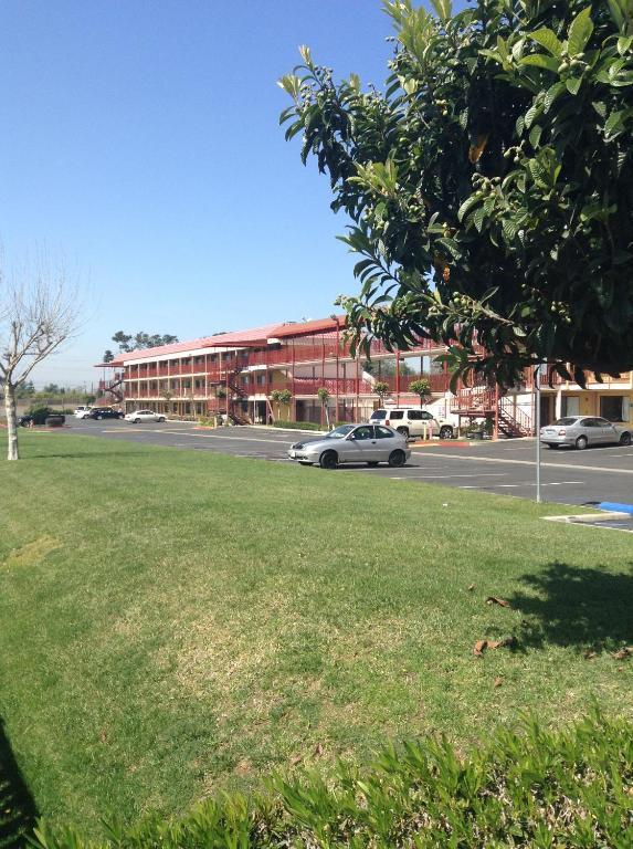 Budget Inn Anaheim/Santa Ana Exterior foto